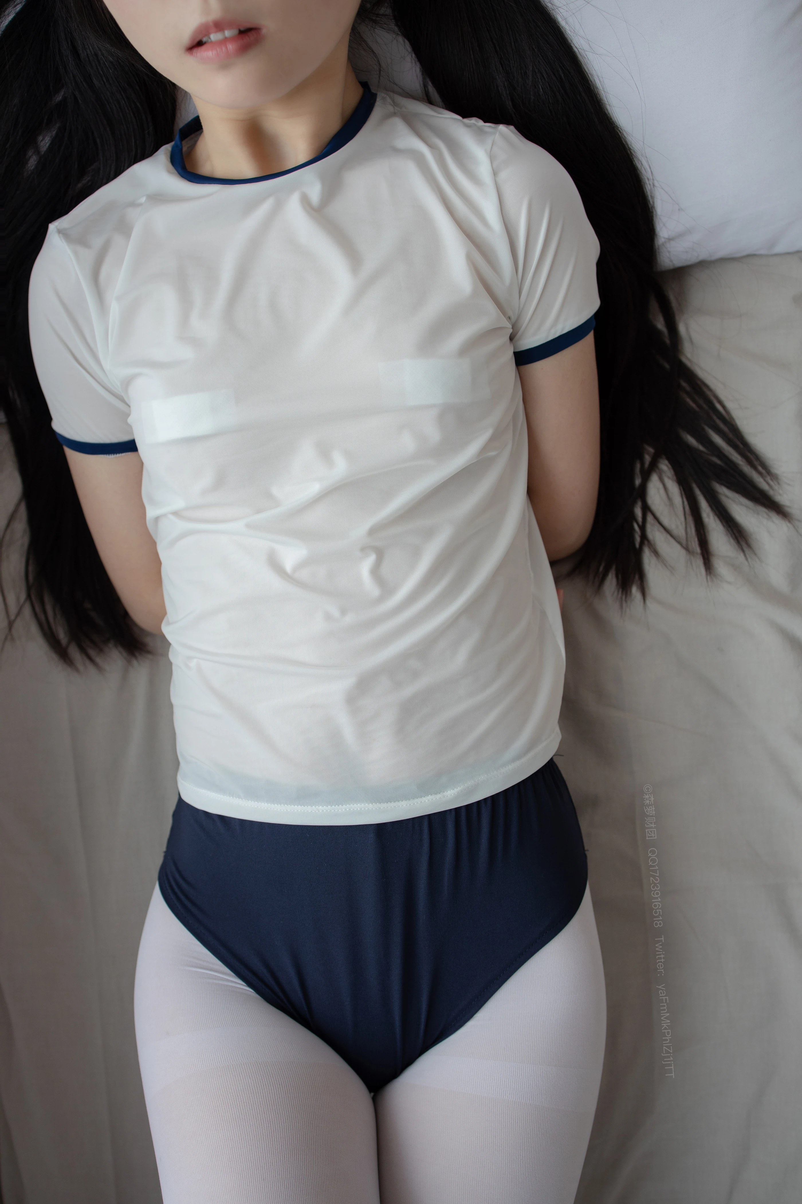森萝财团 [X-056] 超薄死库水白丝 [91P 1V]插图2